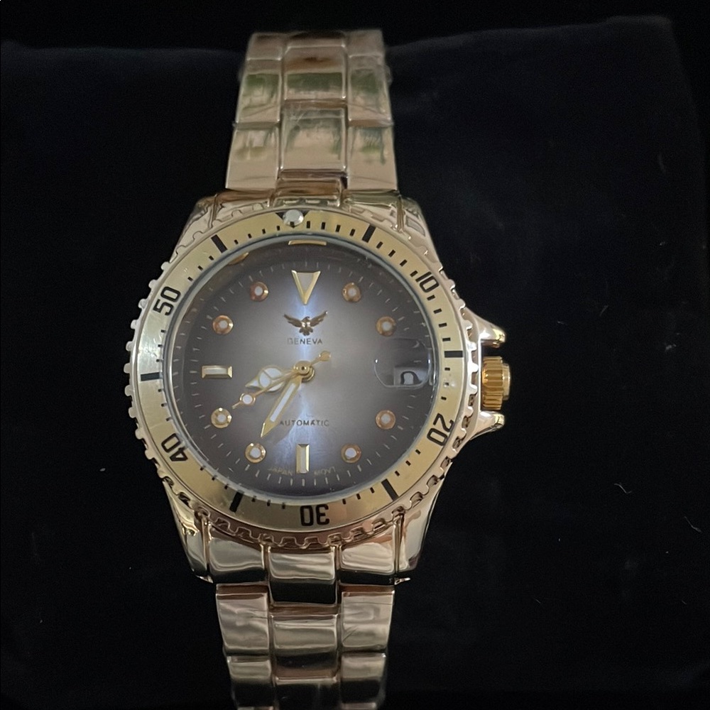 Geneva Gold-Tone Men's Watch